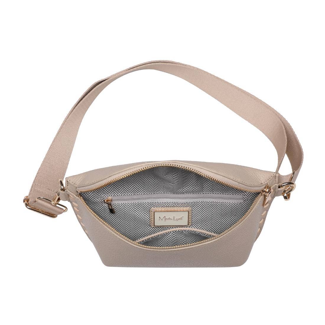 Gizelle Belt Bag: Black