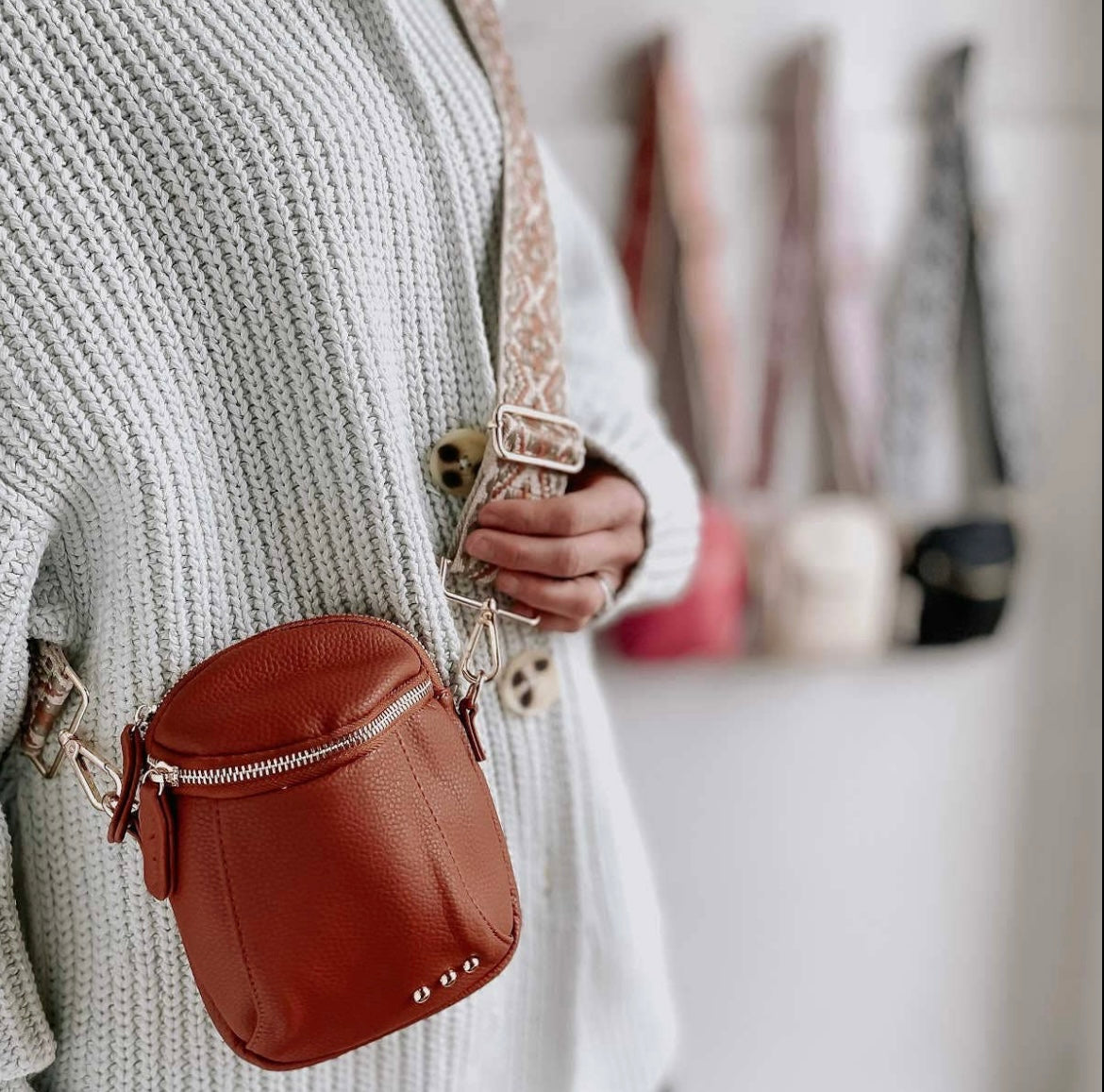 Ellie Crossbody Bag