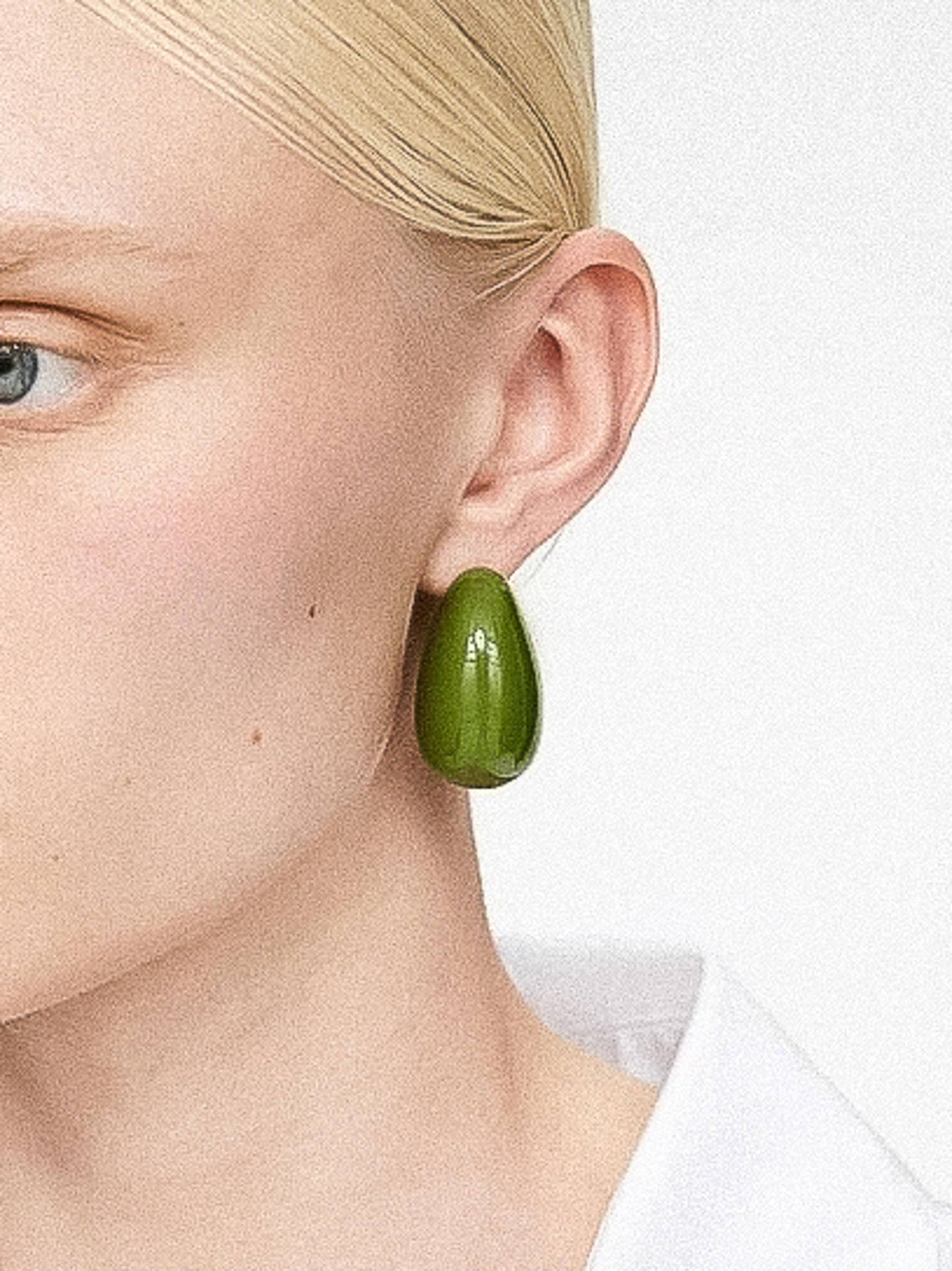 Olive Retro Chunky Teardrop Statement Earring