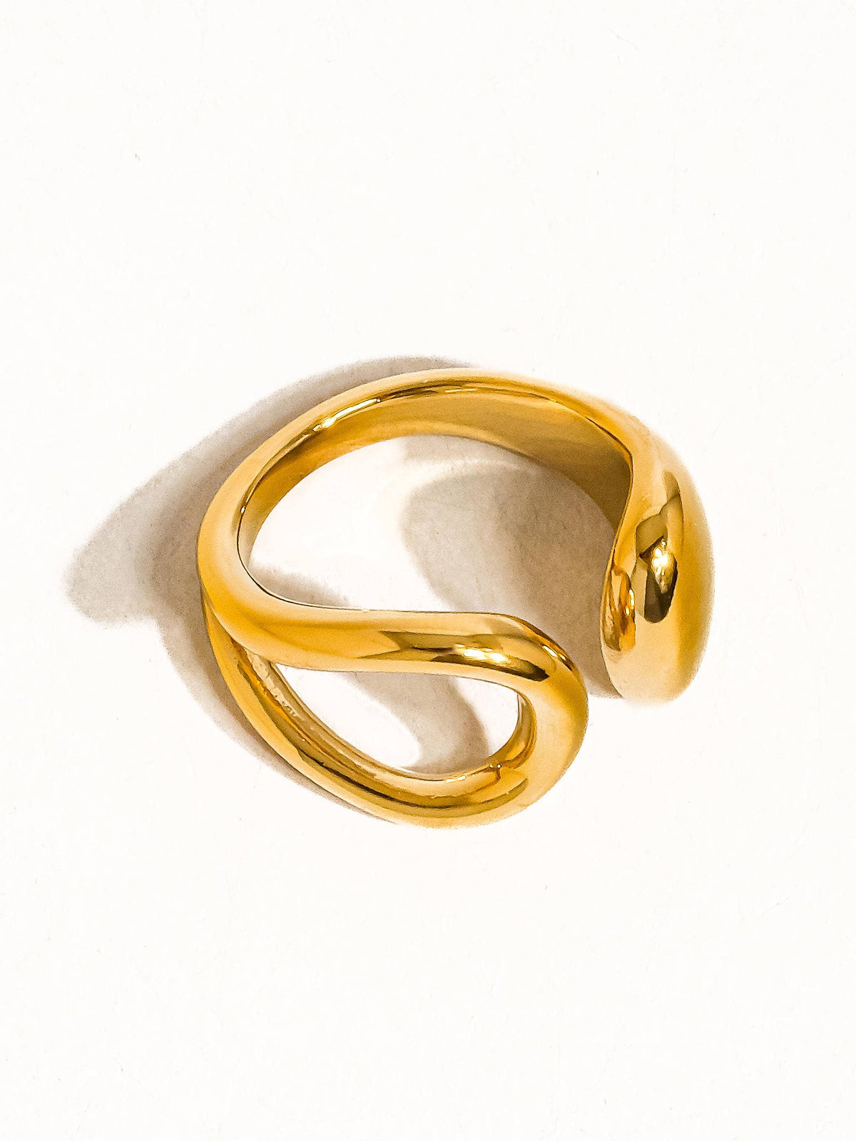 Florine 18K Gold Non-Tarnish Abstract Ring: Yellow Gold