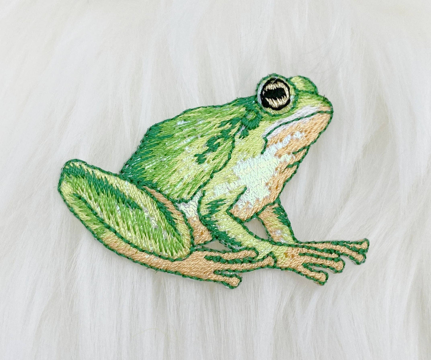 Frog - Realistic - Shimmery - Iron on Patch