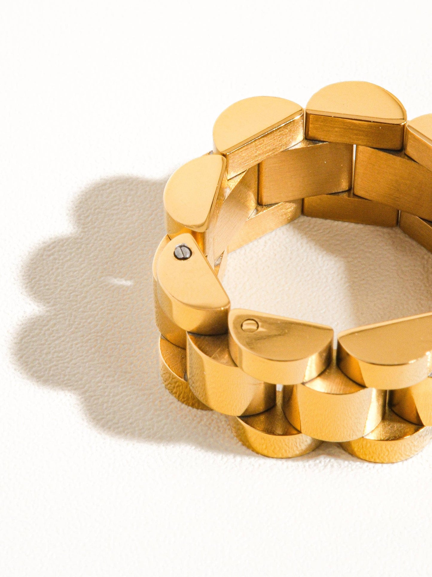 Zane Non-Tarnish Watch Band Ring: Yellow Gold / 8