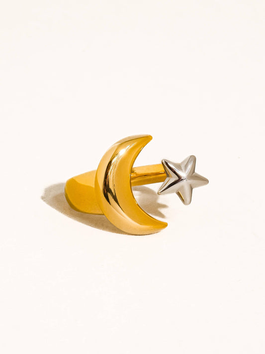 Eugénie 18K Gold Non-Tarnish Star and Moon Ring: Multi-Colored