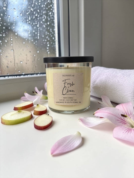 Fresh + Clean Candle: 6.2oz Jar