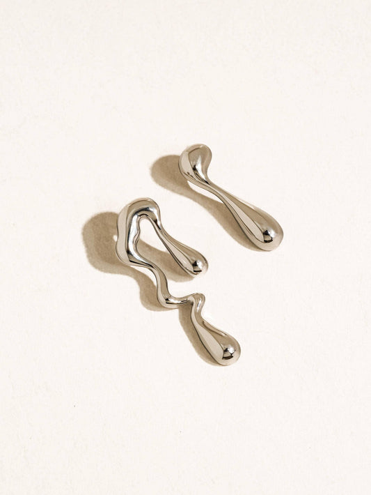 Roma 18K Gold Non-Tarnish Mismatch Melted Earring: Silver