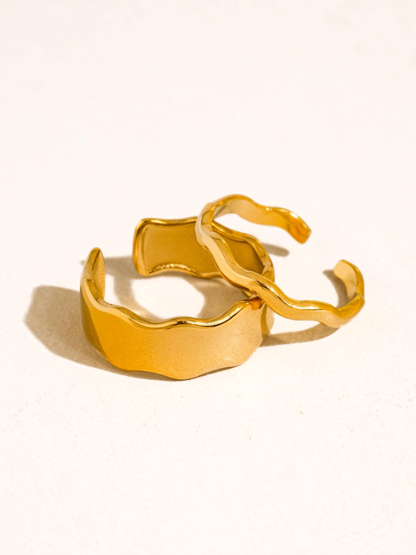 Tracee 18K Gold Non-Tarnish Wave Open Rings: Yellow Gold