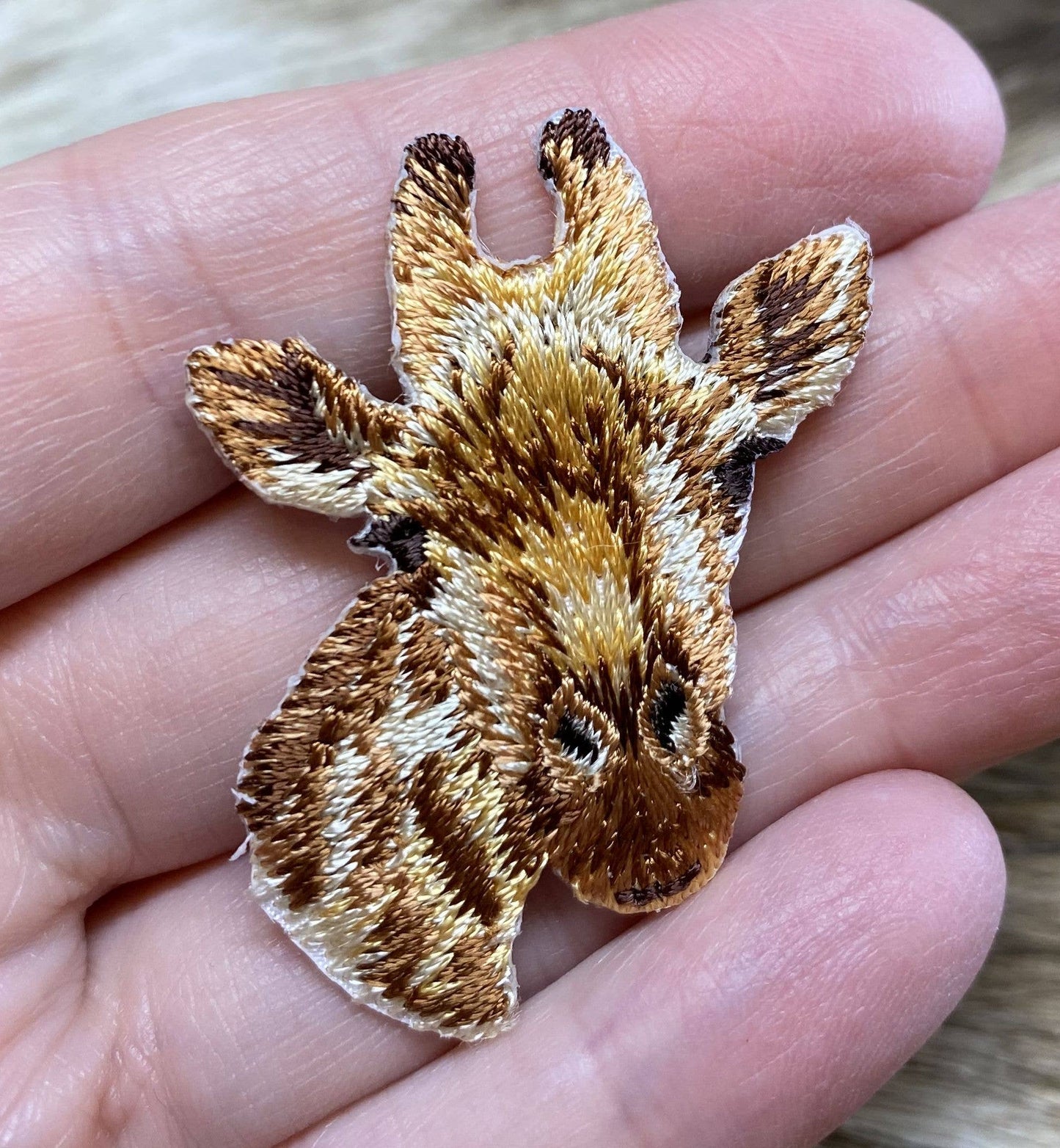 Giraffe Head - Face, Realistic Zoo Animals, Iron on Patch