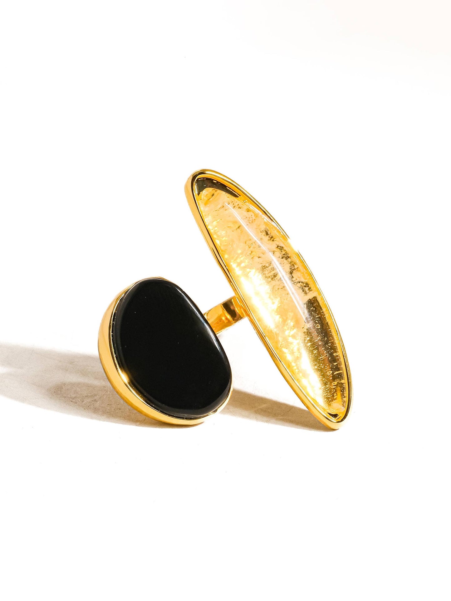 Christophe 18K Gold Vintage Black Agate Stone Ring:l