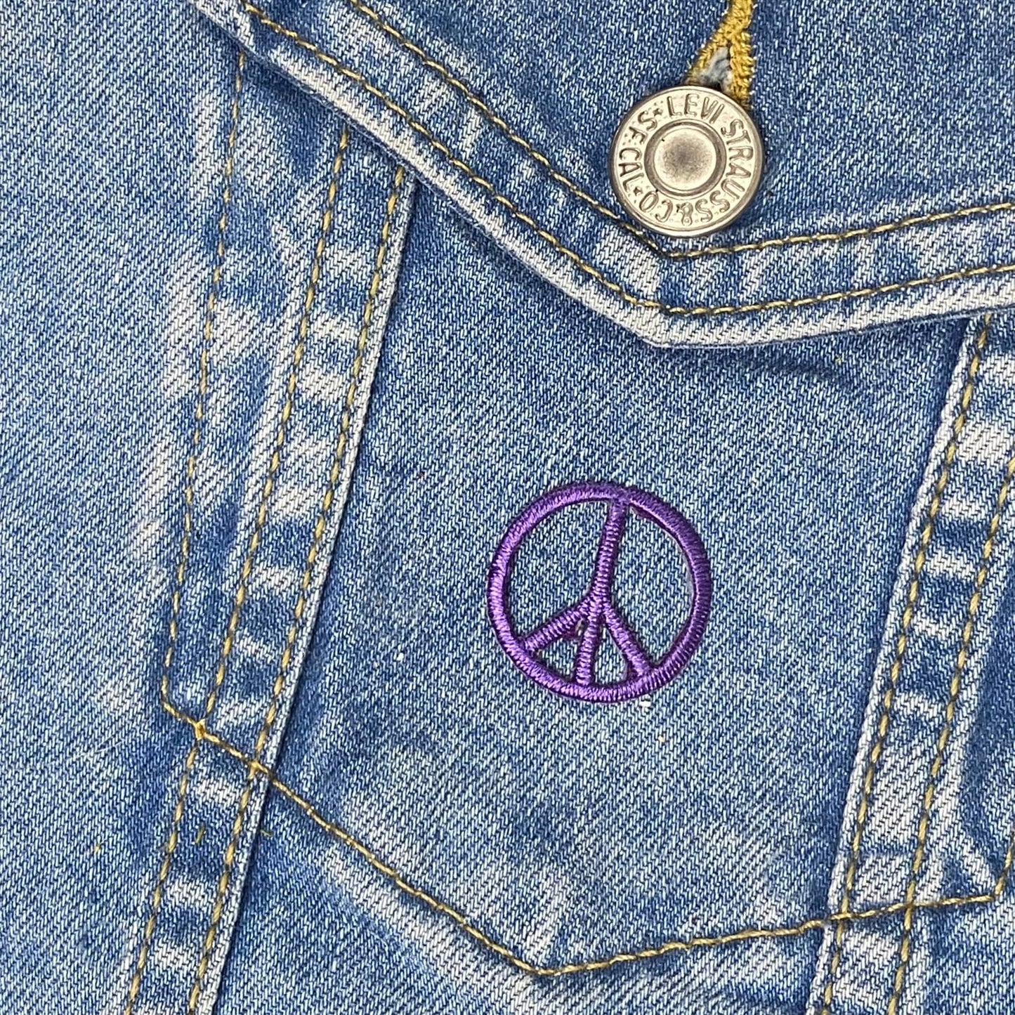 1" Peace Sign, Embroidered, Iron on Patch: Metallic Gold