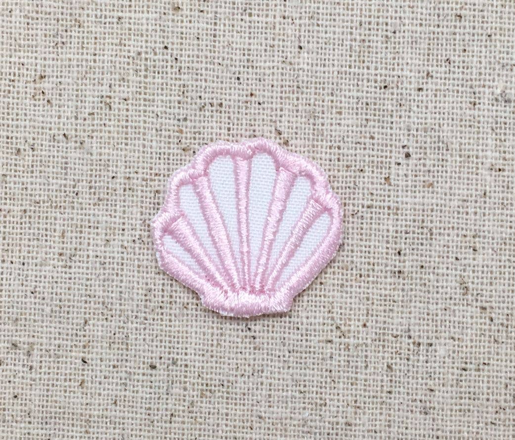 1 inch Seashell - Sea Shell - Embroidered Iron on Patch: Blue